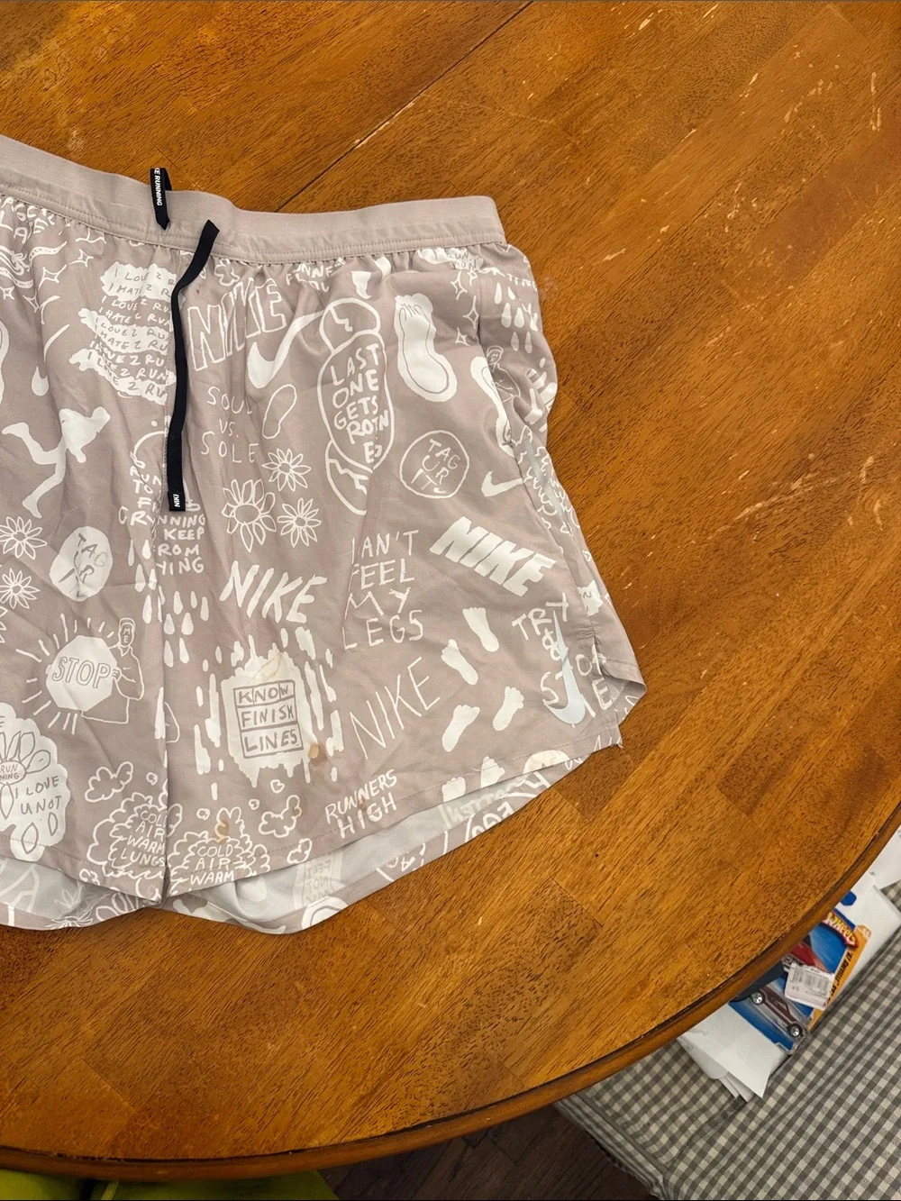 Nike Taupe Graphic Dri-FIT Athletic Shorts xl